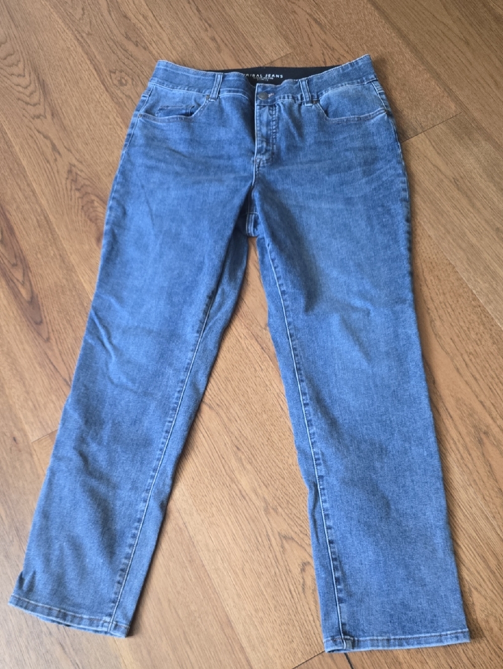 TRIBAL  Sophia Straight Curvy Jeans in Medium Blue